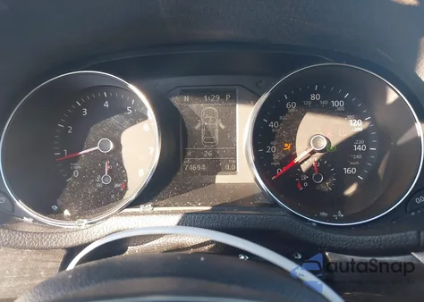 2016 Volkswagen Passat 1.8T Se z USA, uszkodzony, nr VIN 1VWBT7A38GC063807